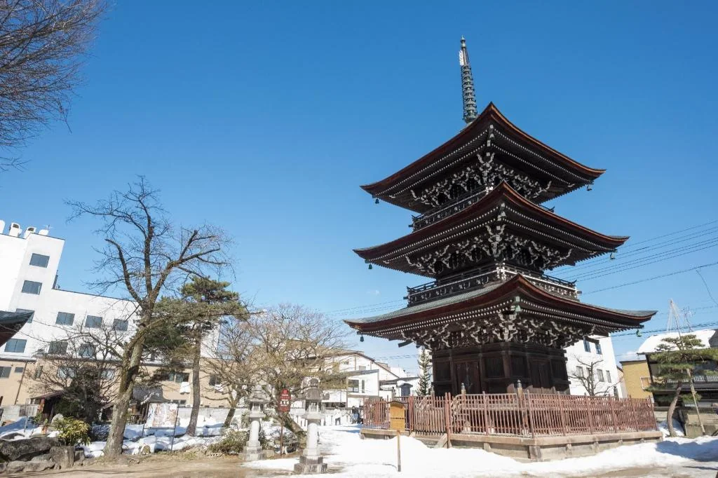Authentic traditional building and garden 호텔 상세 정보 및 리뷰 Hida Kokubun-ji Temple - 610 m from property